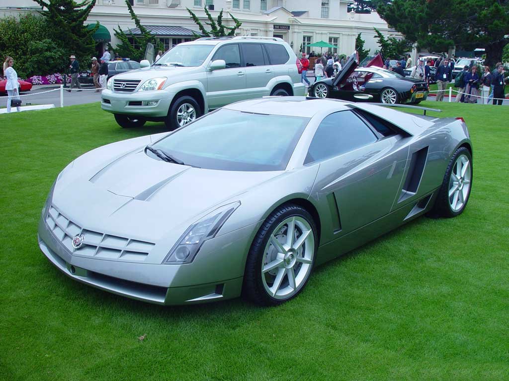 Cadillac_Cien_Concept_3.jpg (165766 bytes)